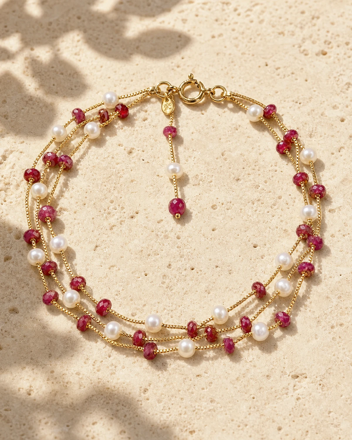 Pulseira Positano Tripla em Ouro 18K com Rubis e Pérolas